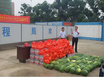 炎炎夏日送清涼 絲絲關愛入心田 ——公司開展2016年度夏日送清涼活動